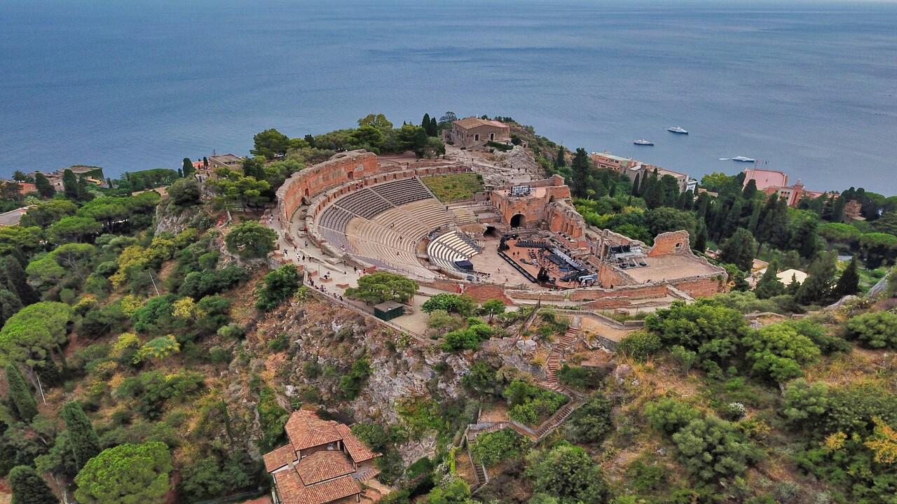 Почивка в Таормина, Сицилия - чартър от Варна