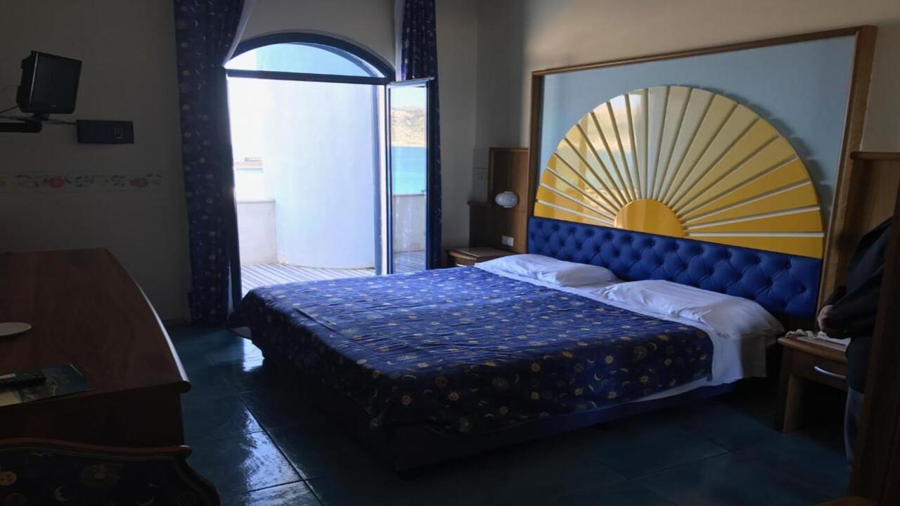 Sporting Baia Hotel - снимка 2