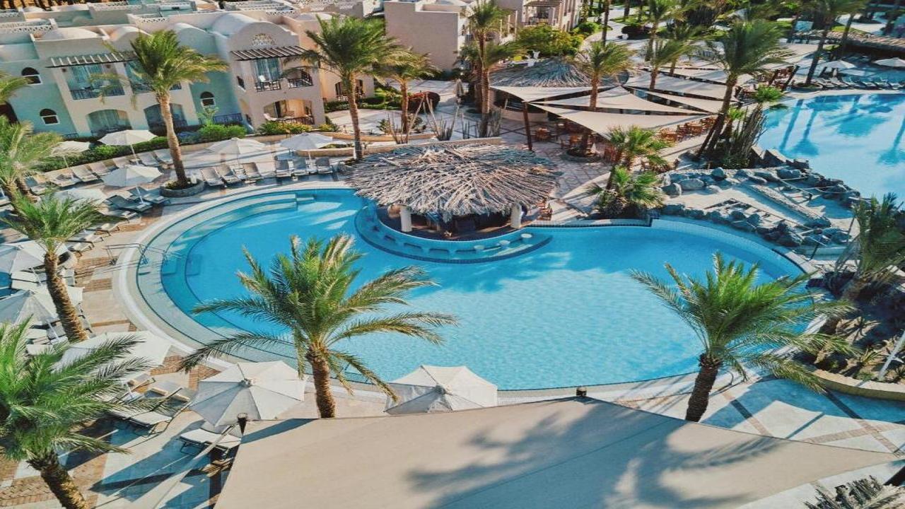 Iberotel Makadi Beach Lux - снимка 1 Iberotel Makadi Beach Lux - снимка 1