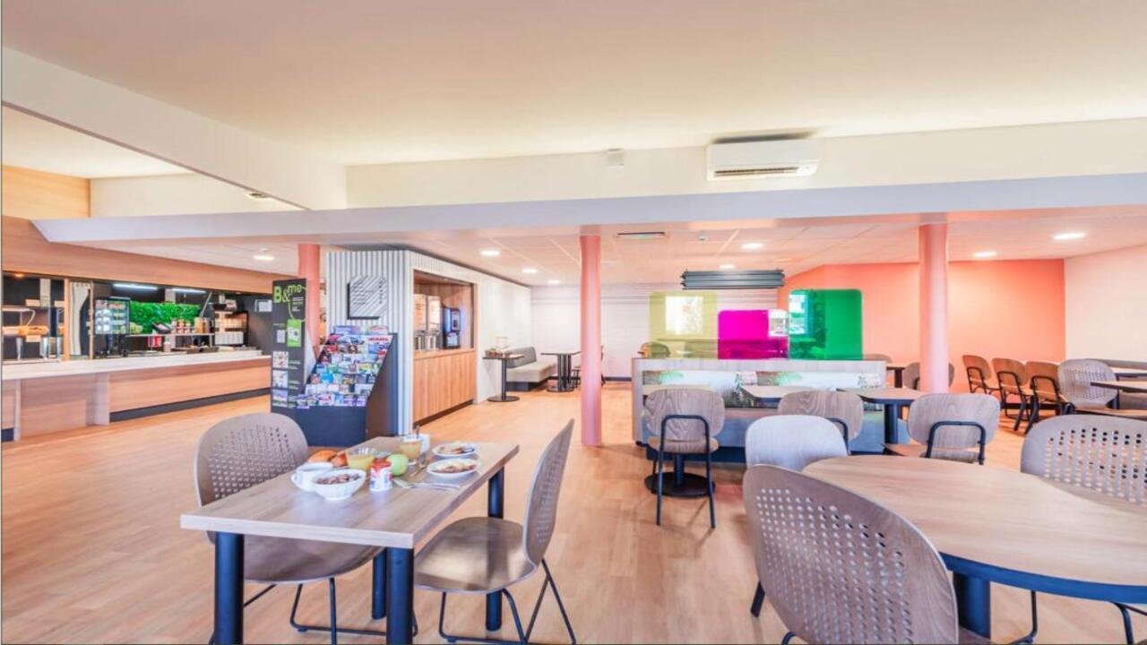 B&B HOTEL Strasbourg Aéroport 2* - Есенна Приказка в ЕЛЗАС - Страсбург, Колмар, пътя на виното, Базел - 3 нощувки от Пловдив - изглед 7 - Ekvator.bg B&B HOTEL Strasbourg Aéroport 2* - Есенна Приказка в ЕЛЗАС - Страсбург, Колмар, пътя на виното, Базел - 3 нощувки от Пловдив - изглед 7