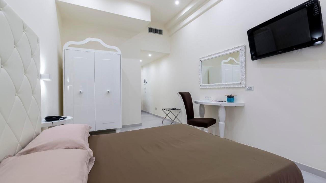 Hotel Columbia Wellness and Spa 4* - РОМАНТИКАТА НА ТОСКАНА и ФЛОРЕНЦИЯ - 4 нощувки - чартърен полет от Варна - изглед 10