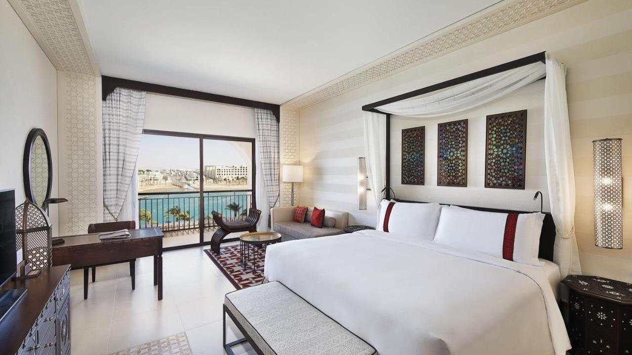 Al Manara Luxury Collection Hotel Lux 5* - изглед 4 - Mistralbg.com Al Manara Luxury Collection Hotel Lux 5* - изглед 4 - Mistralbg.com