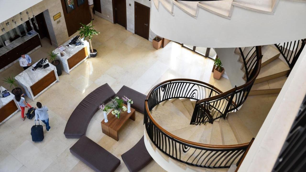 Grand Tala Bay Resort Premium #4