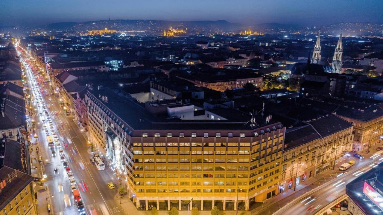 Danubius Hotel Hungaria  или Danubius Hotel Arena