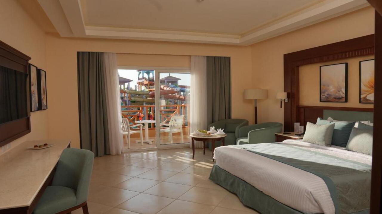 ПРОМО ОФЕРТА Charmillion Gardens Aqua Park Superior #18 ПРОМО ОФЕРТА Charmillion Gardens Aqua Park Superior #18