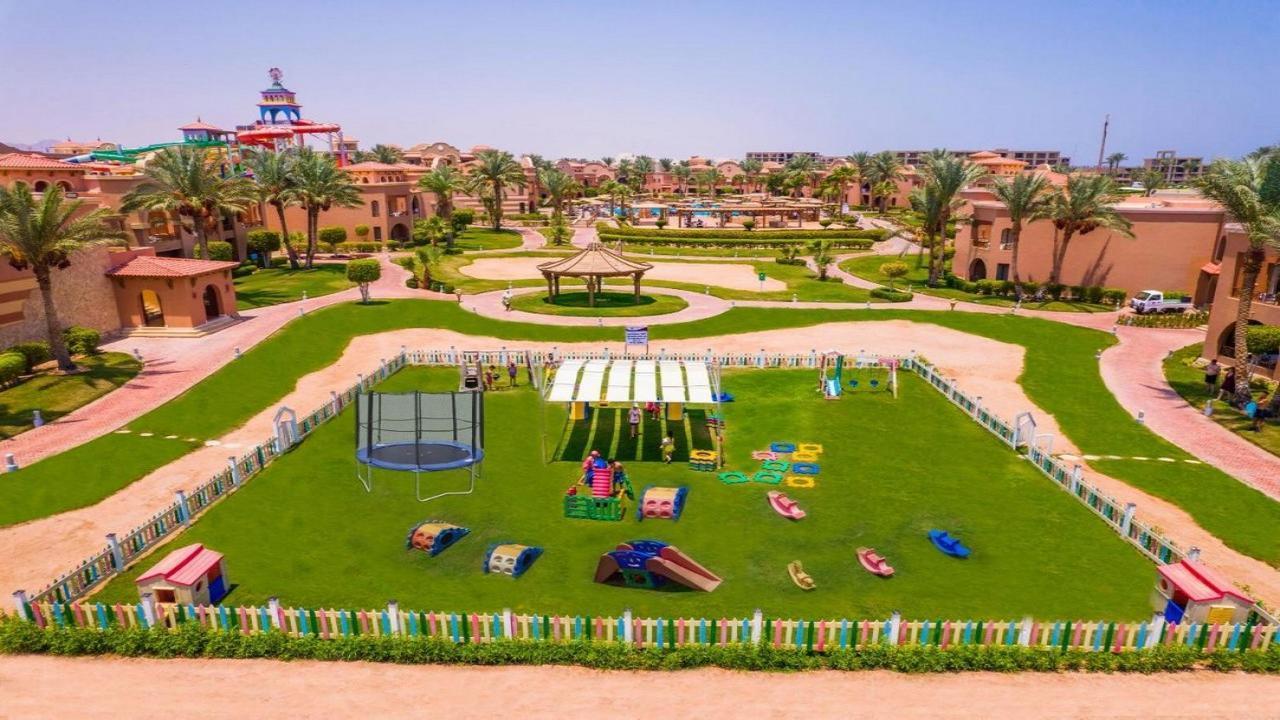 ПРОМО ОФЕРТА Charmillion Gardens Aqua Park Superior #17 ПРОМО ОФЕРТА Charmillion Gardens Aqua Park Superior #17