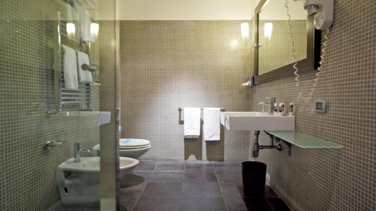 Mercure Palermo Centro #12 Mercure Palermo Centro #12
