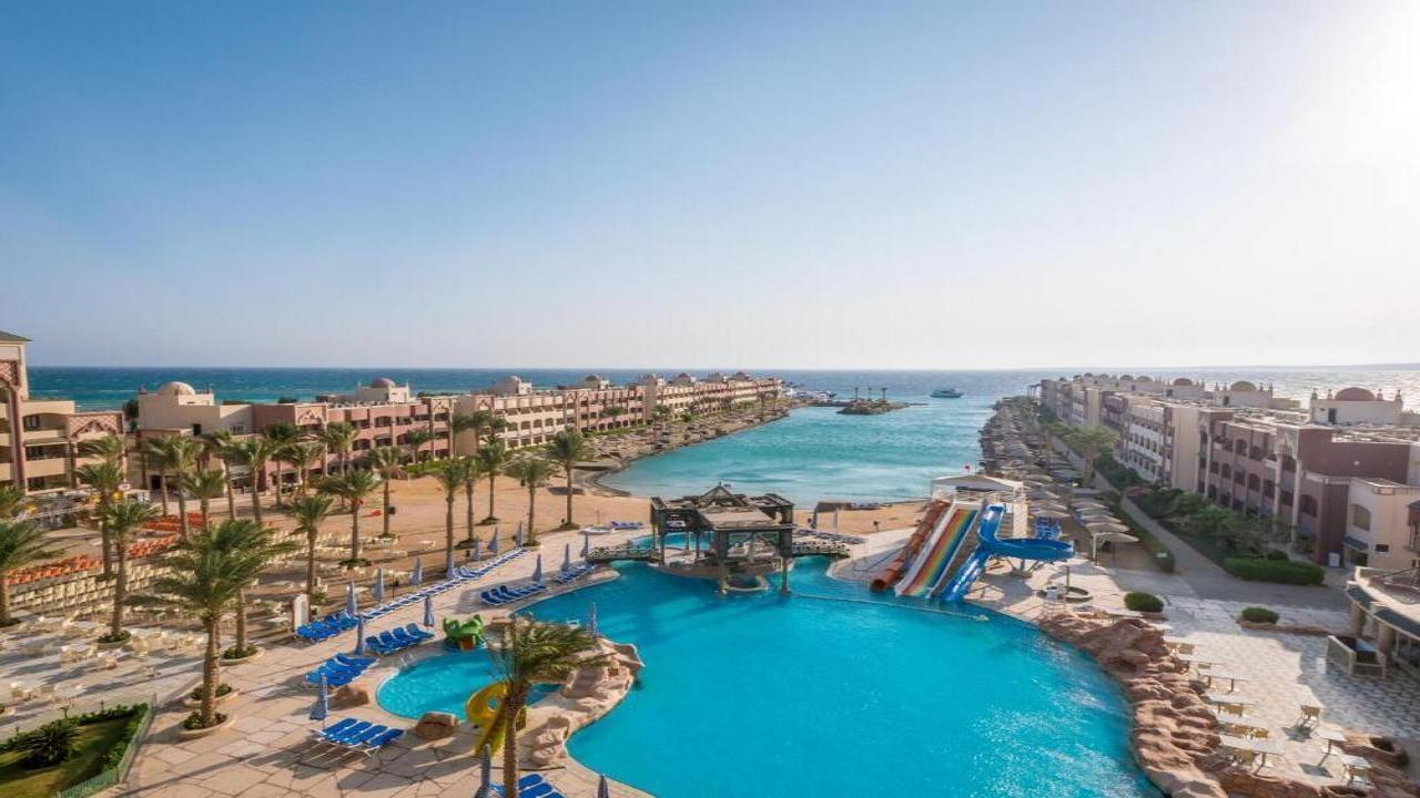 Sunny Days El Palacio Resort Spa Standard #17 Sunny Days El Palacio Resort Spa Standard #17