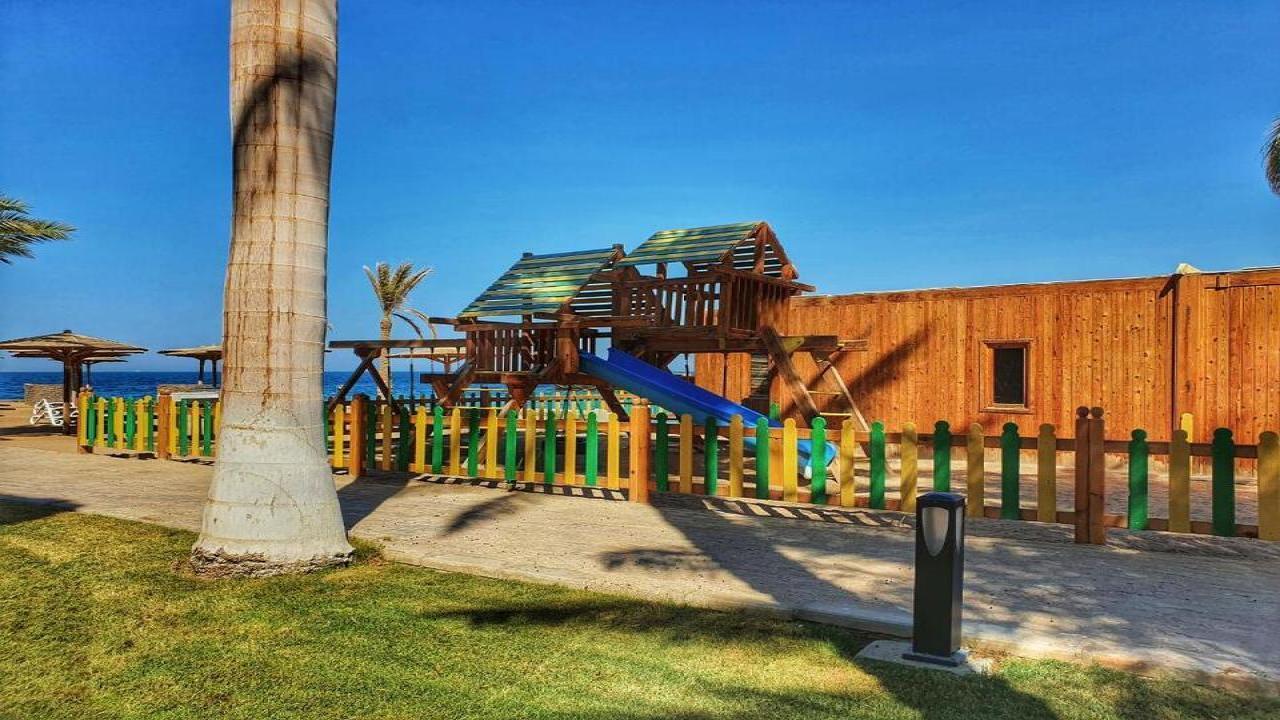 Palm Beach Resort Standard #5
