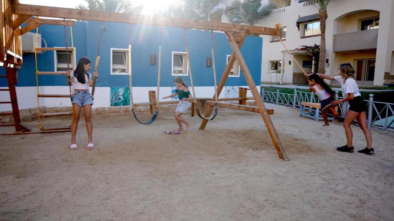 El Karma Aqua Beach Resort Standard #17