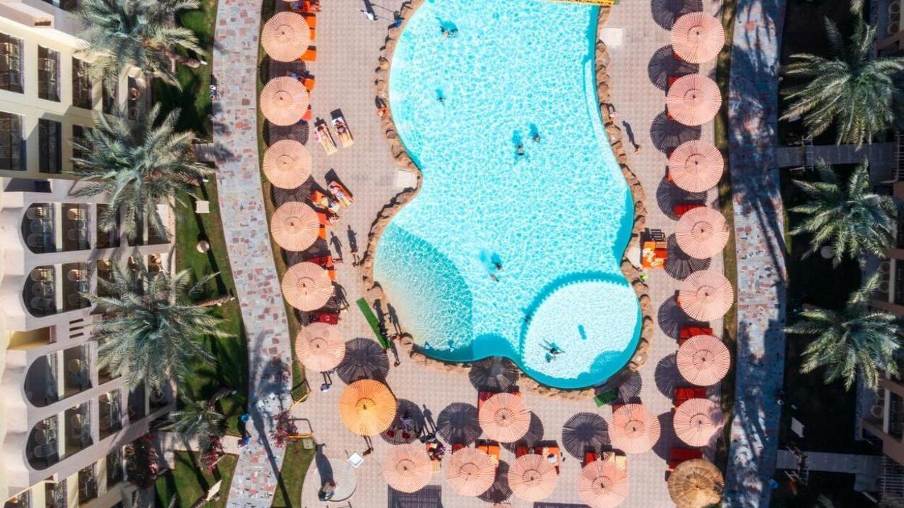 El Karma Aqua Beach Resort Standard #5