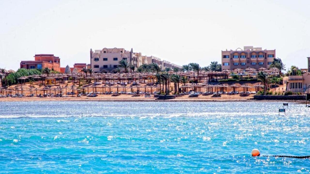 El Karma Aqua Beach Resort Standard #6