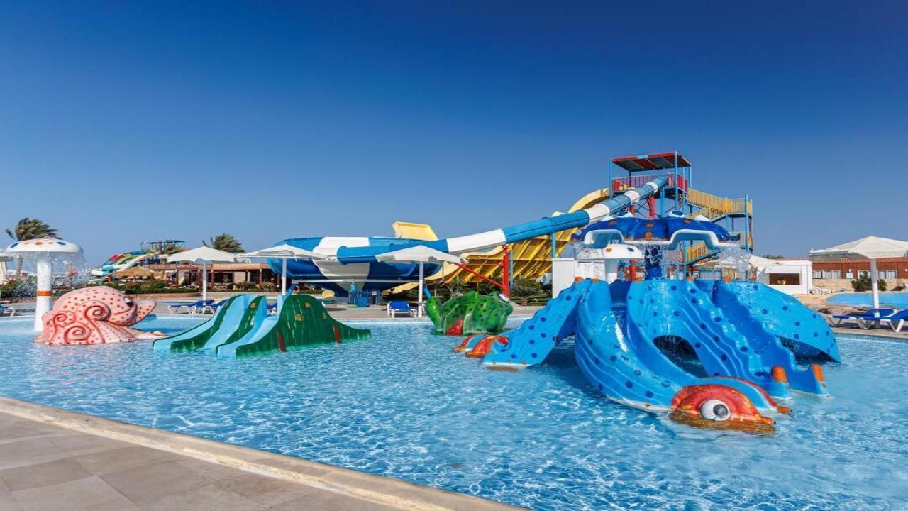 Sunrise Alora Aqua Park Resort #9 Sunrise Alora Aqua Park Resort #9