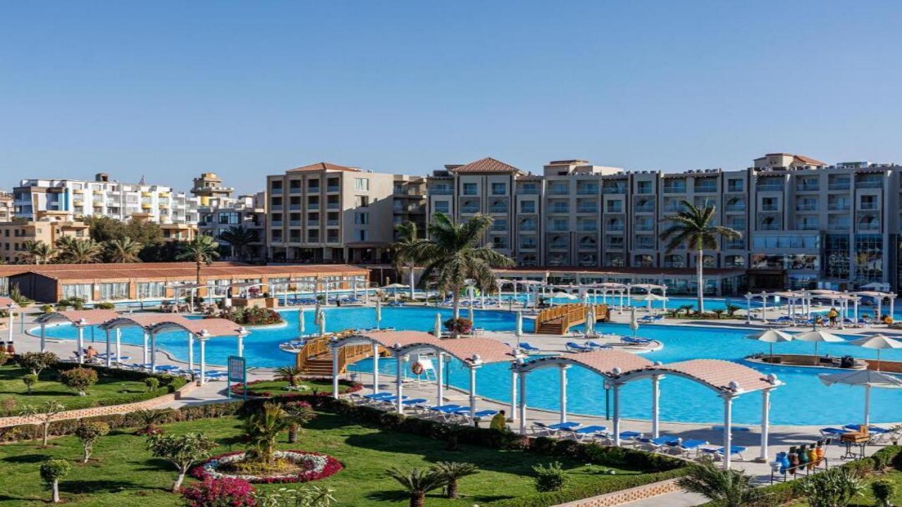 Sunrise Solara Aqua Park Resort #9 Sunrise Solara Aqua Park Resort #9