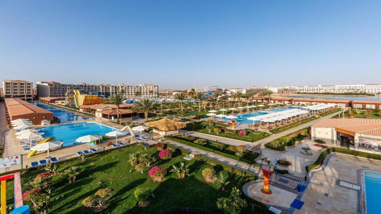 Sunrise Solara Aqua Park Resort #11 Sunrise Solara Aqua Park Resort #11
