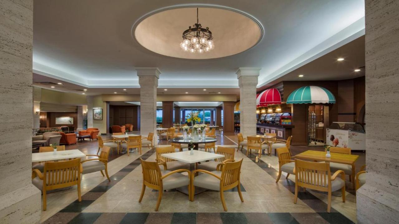 Pine Beach Belek Lux 5* - изглед 3 - Ekvator.bg