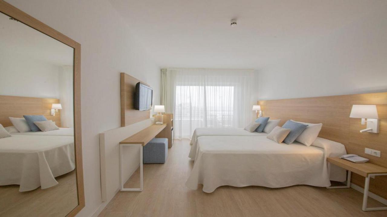Hotel Cala Font Salou #10 Hotel Cala Font Salou #10