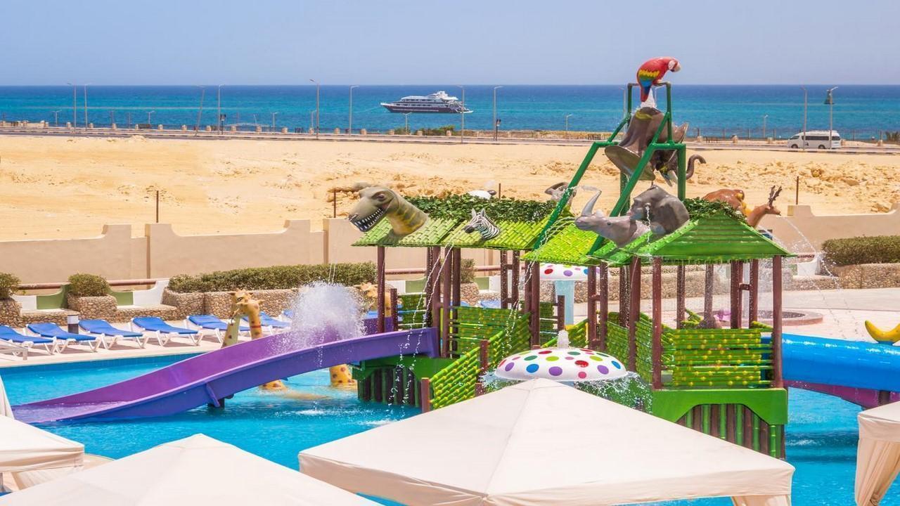 Sunny Days El Palacio Resort Spa Standard #18
