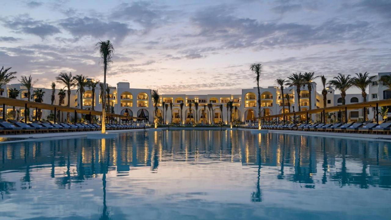 Serry Beach Resort Premium #4 Serry Beach Resort Premium #4