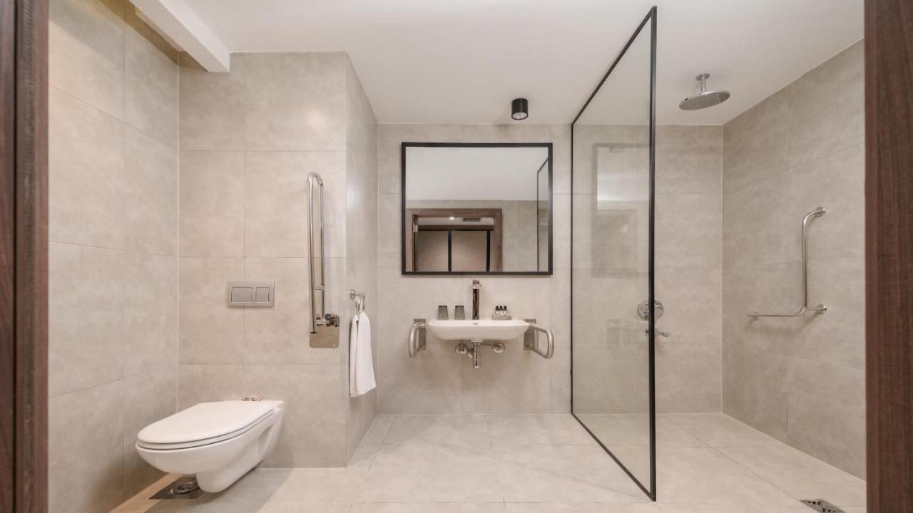 Serry Beach Resort Premium #12 Serry Beach Resort Premium #12