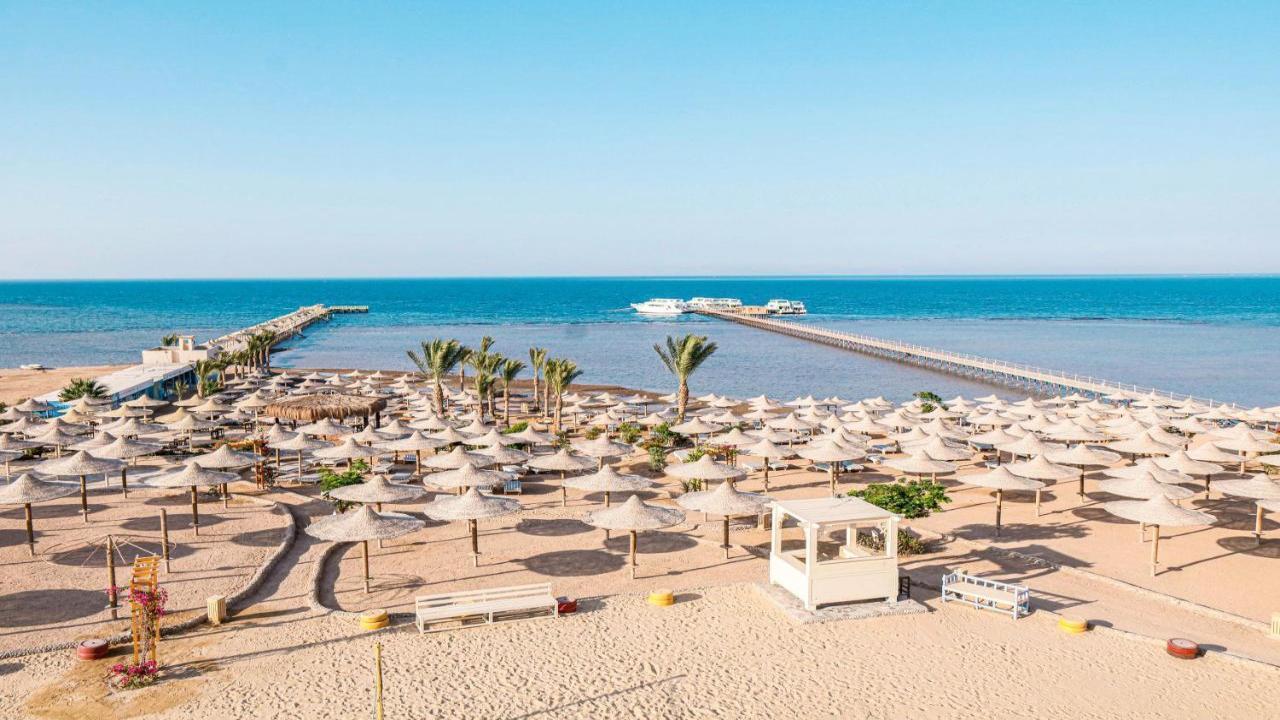 El Karma Aqua Beach Resort Standard #15