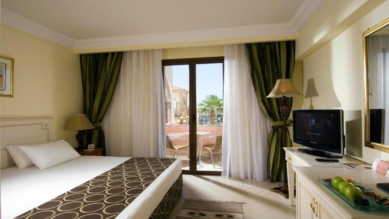 IL Mercato Splash Aqua Park Standard 4* - All Inclusive Почивка в Шарм ел Шейх - Лято-Есен 2026 - полет от София - изглед 11
