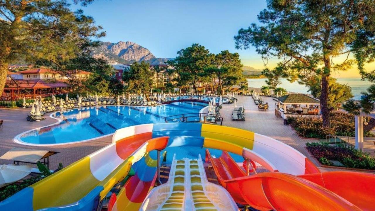 Crystal Aura Beach Resort Premium #6