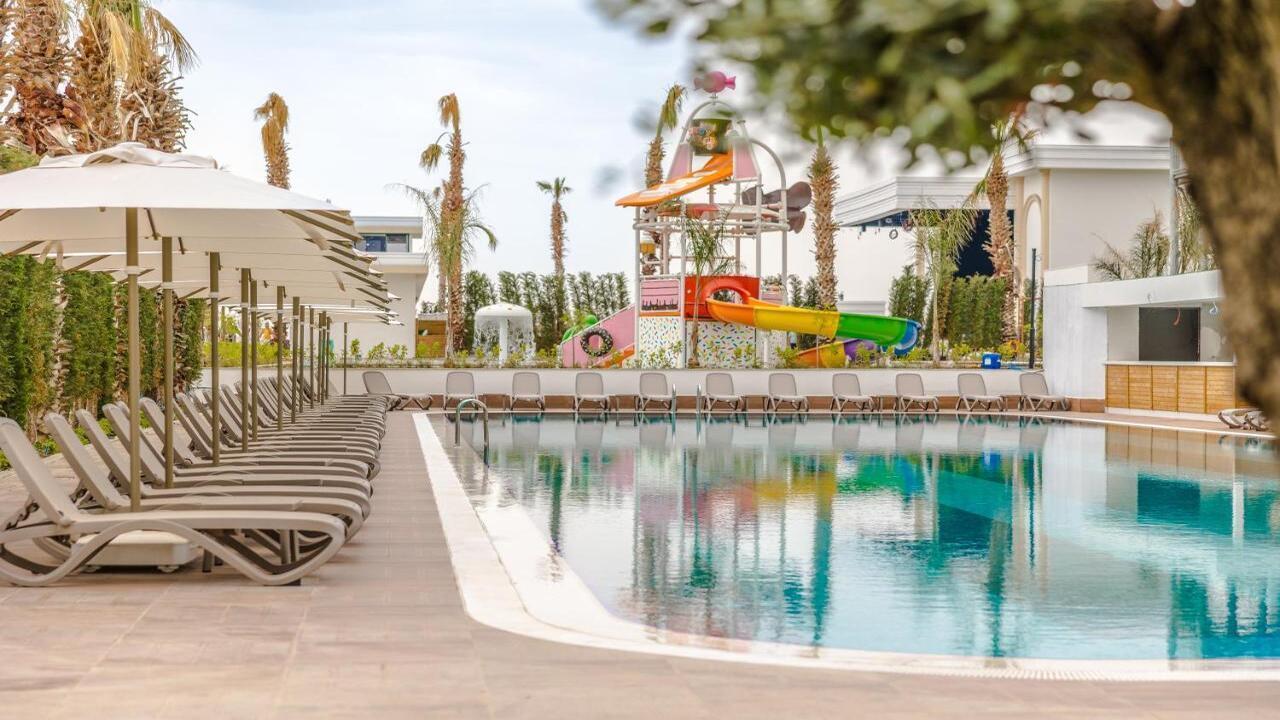 Serenity Queen Hotel Lux #3