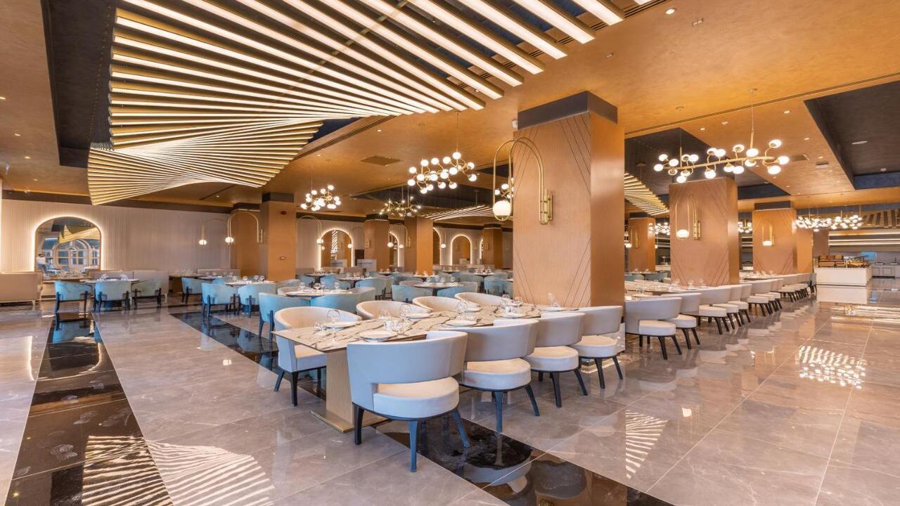 Serenity Queen Hotel Lux #7