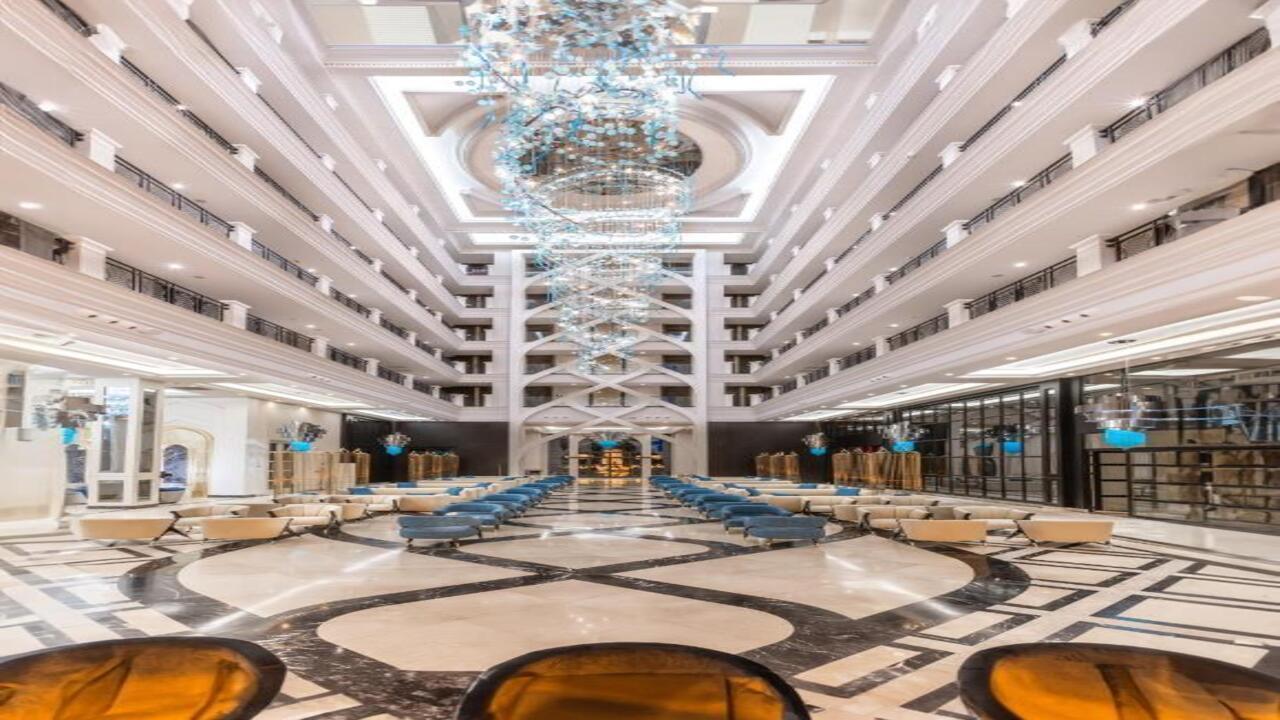 Serenity Queen Hotel Lux #2