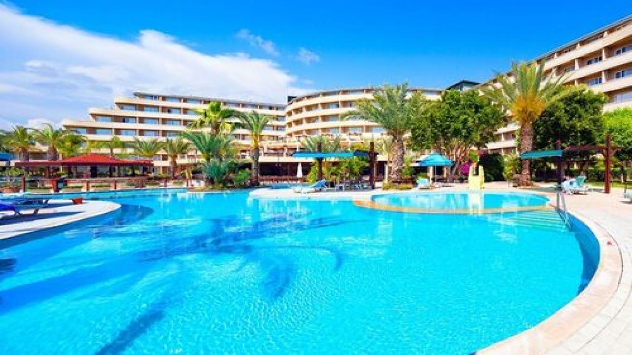 Armas Pemar Beach 2 деца безплатно