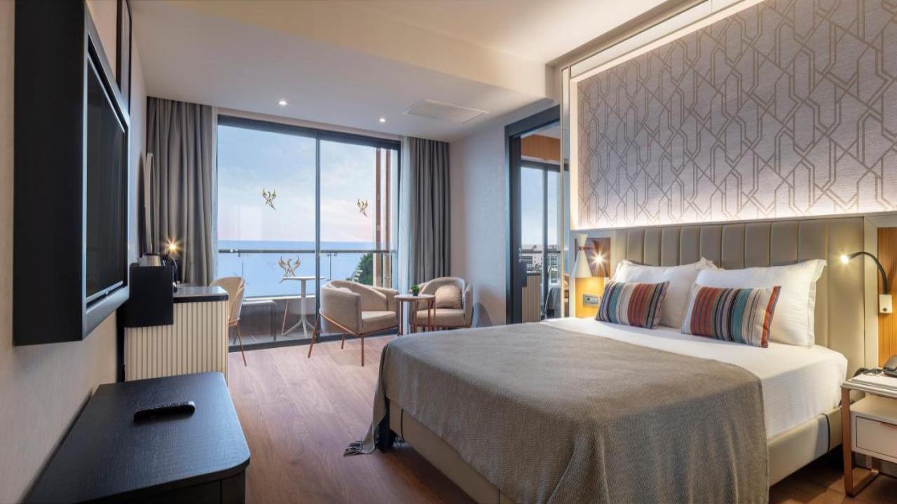 Mylome Luxury Hotel #7