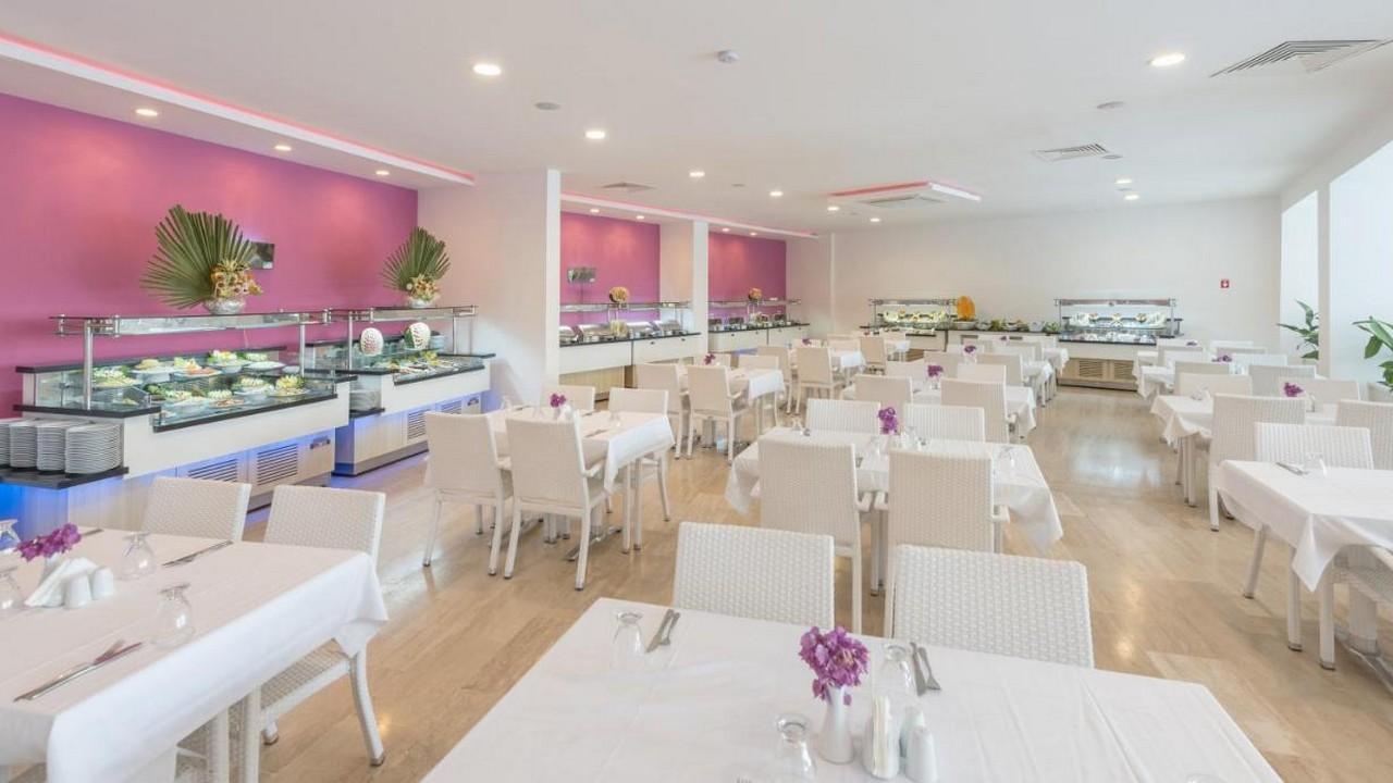 Bendis Beach Hotel #9