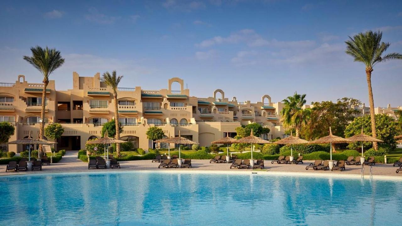 Coral Sea Water World Resort #18