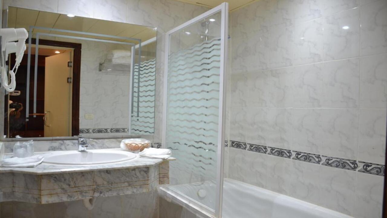 Royal Regency Club #5 Royal Regency Club #5