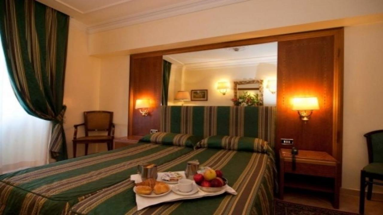 Raeli Hotel #5 Raeli Hotel #5