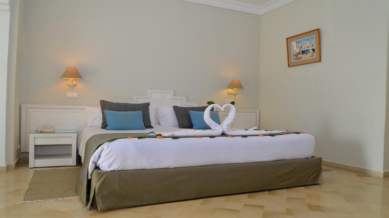 Royal Garden Palace Superior 5* - изглед 8 - azurtour.bg