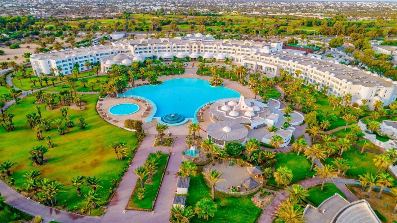 Royal Garden Palace Superior 5* - изглед 19 - azurtour.bg